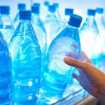 Бутылки с водой