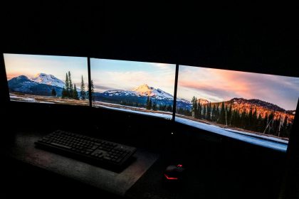 OLED