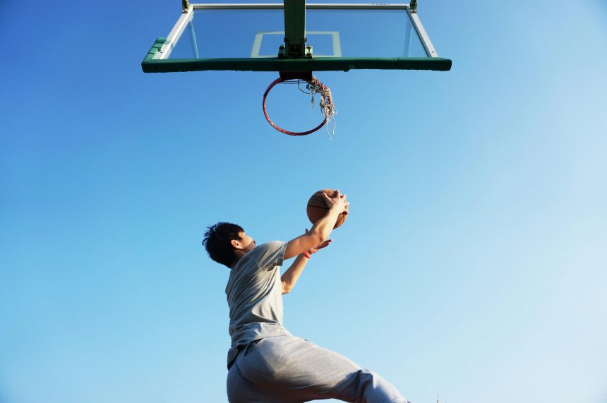 Спорт