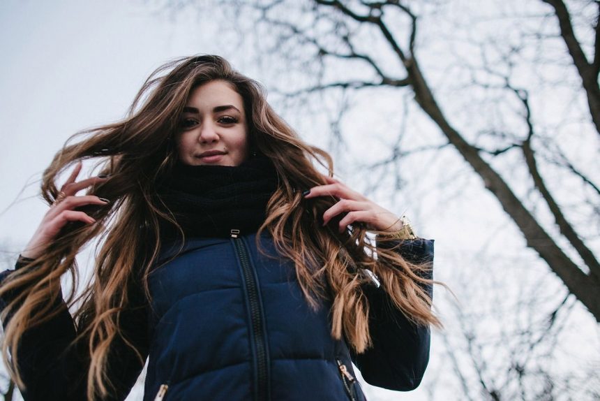 Молодая девушка