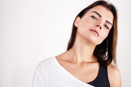 Молодая девушка