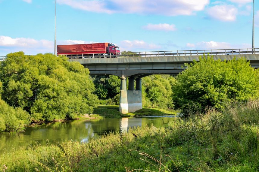 Грузоперевозки