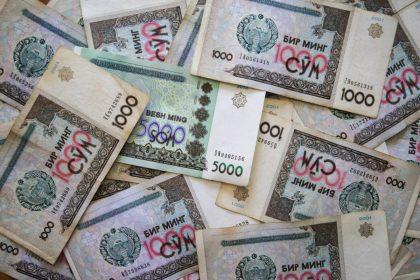 Пачки денег