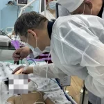 Министр навестил пострадавшую девочку после падения